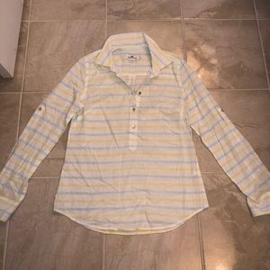 Vineyard vines linen button down top